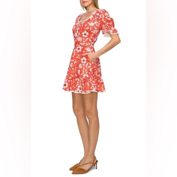 Melloday red and white puff sleeve mini dress with removable belt size medium - Picture 2 of 3